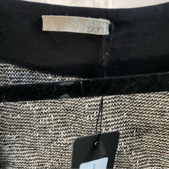 Skin White & Black Casual Cardigan - Picture 9 of 11